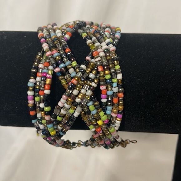 Beaded woven bracelet  - Picture 3 of 3